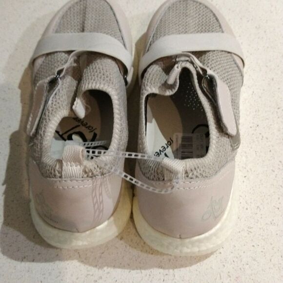 OTBT Vickie Sneakers - Picture 5 of 9